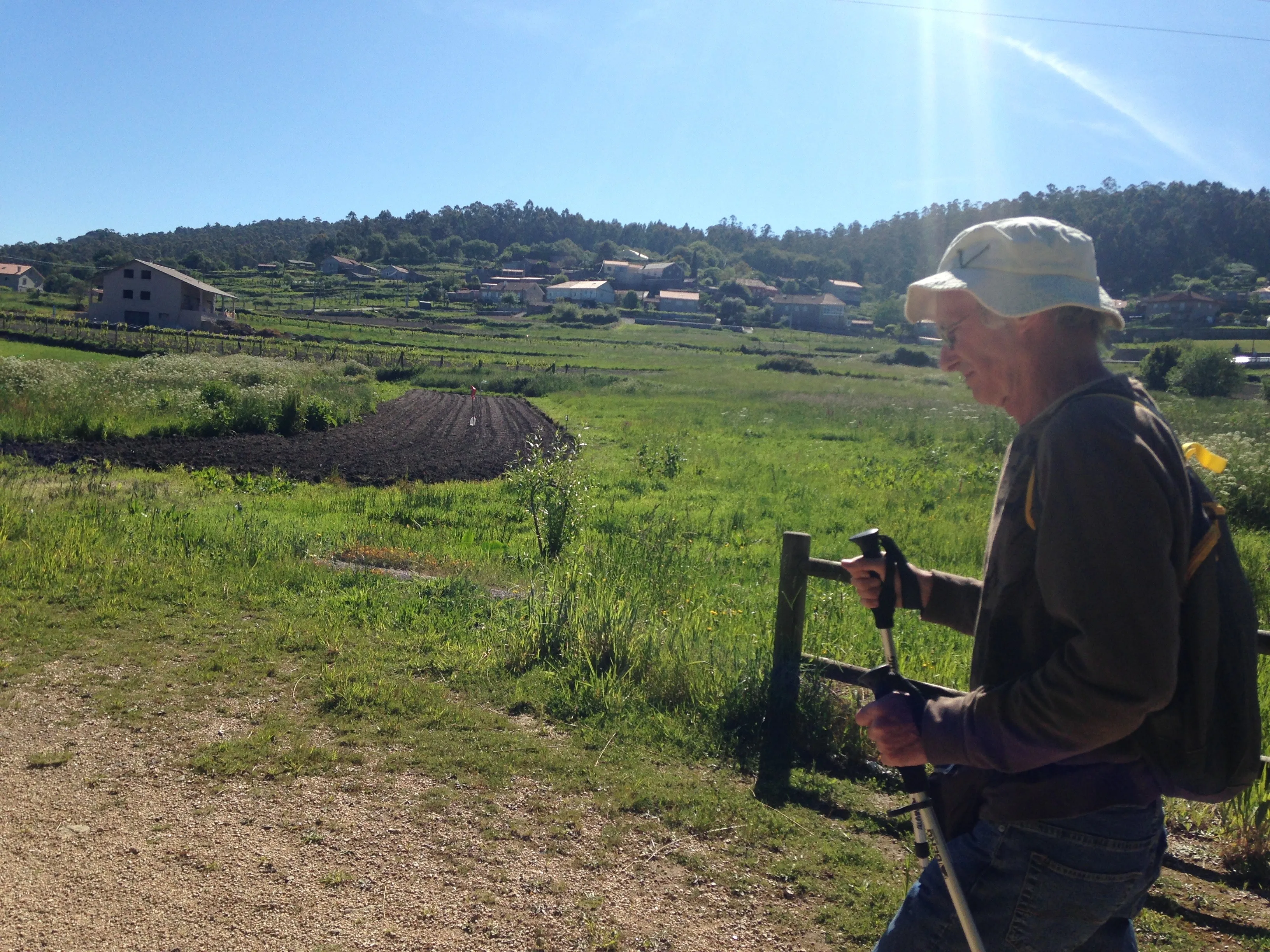 Older pilgrims enjoying the Camino de Santiago