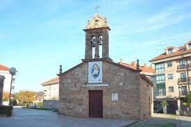 Walk 7 km (4 miles) from Parada de Francos to Milladoiro.