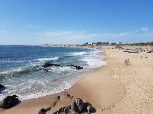Cycle 35 km from Oporto to Vila do Conde.
