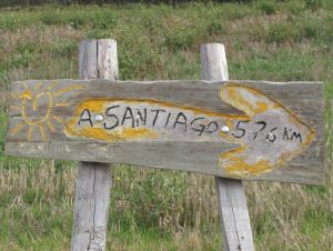 Walk 22 km to Belorado.