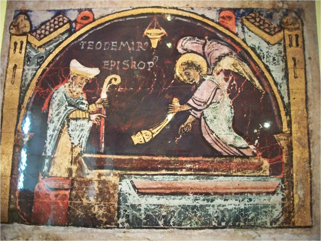 A medieval image showing Bishop Theodomir at the discovery traditionally associated with Saint James’s tomb.