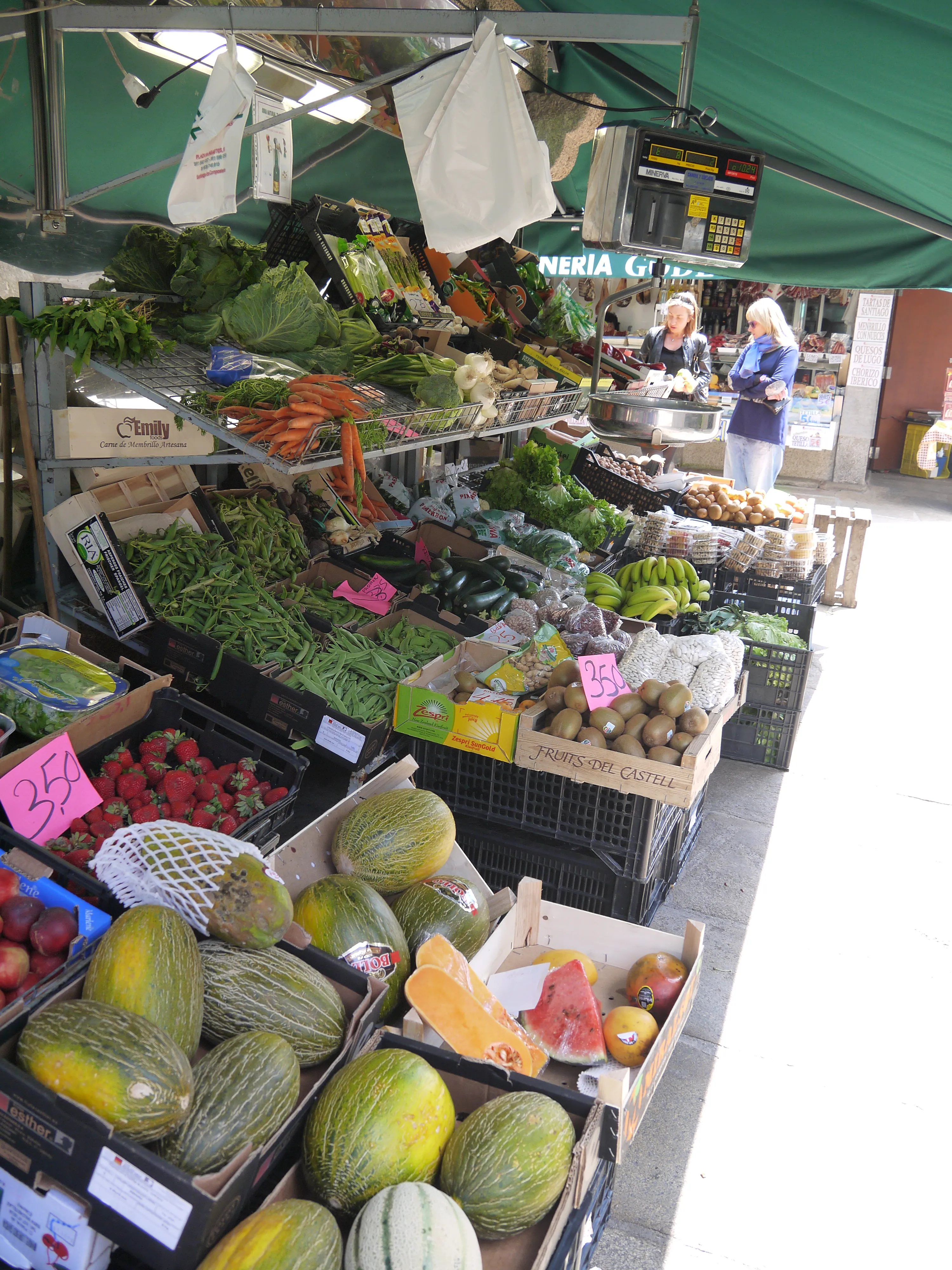 Fresh fruit and vegetables at Santiago de Compostela's market.